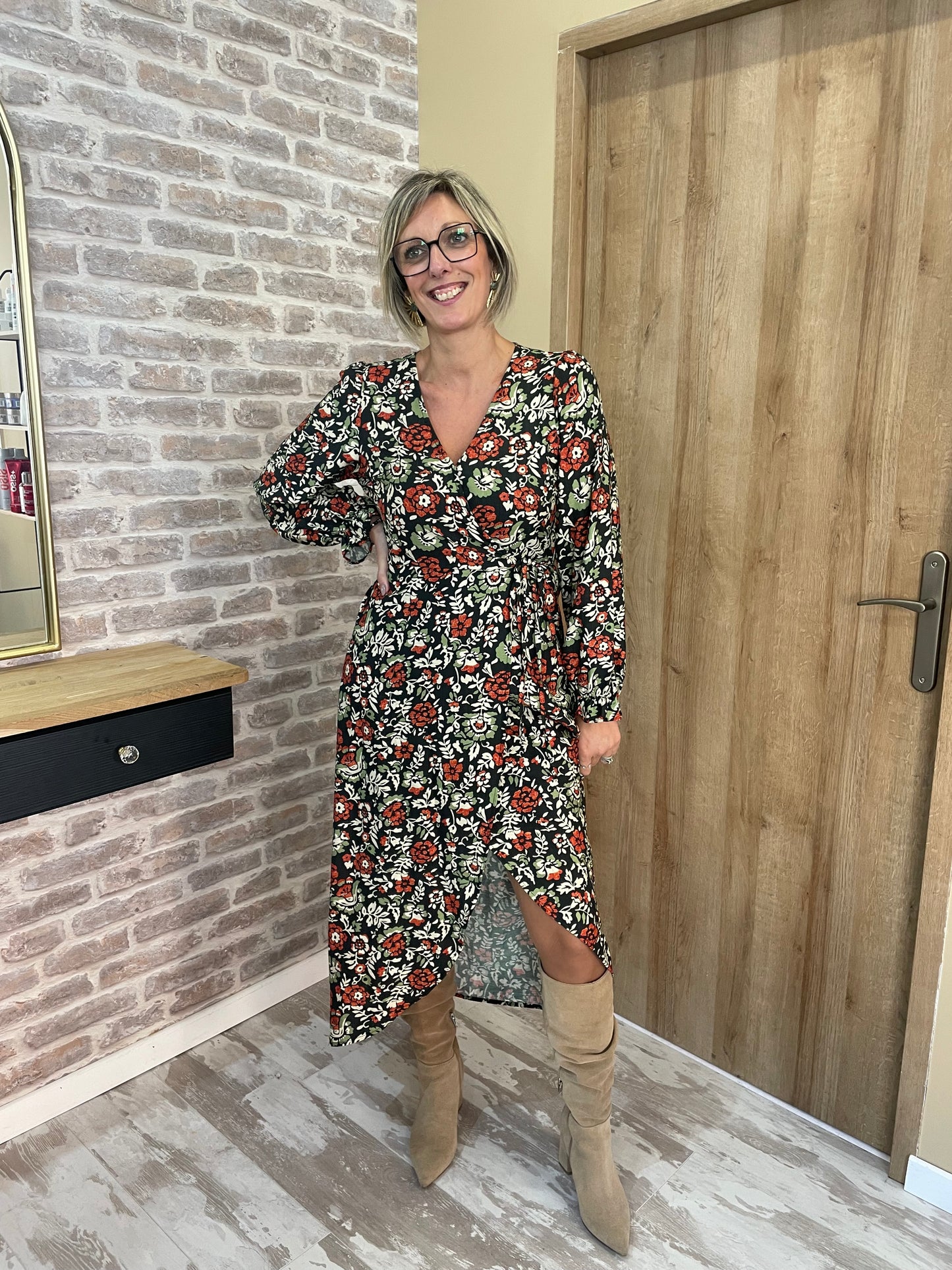 Robe longue noire à fleur "Lana"