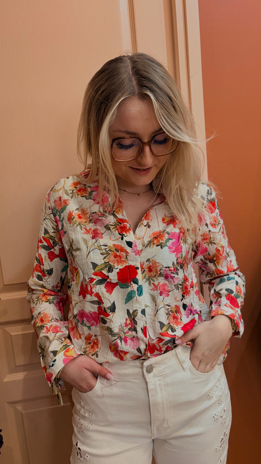 Chemise fleurie