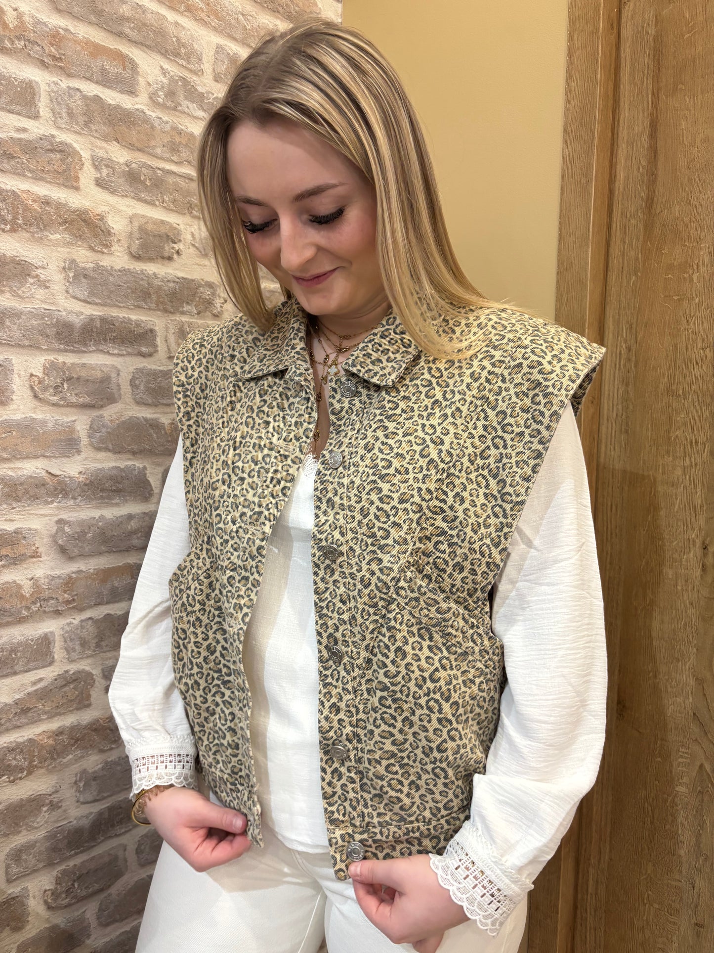 Veste sans manche léopard