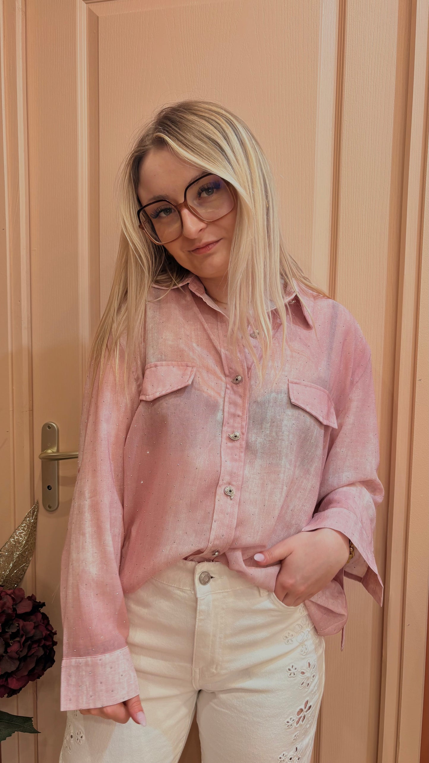 Chemise rose à strass