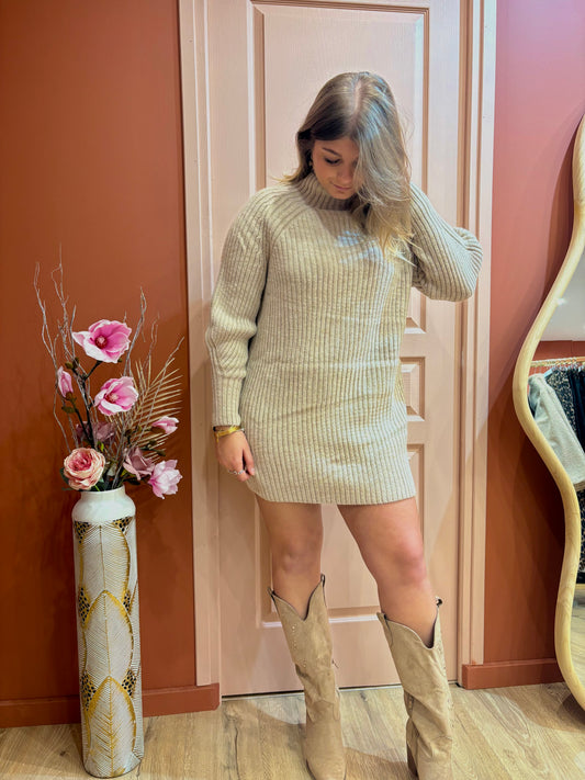 Robe pull écru