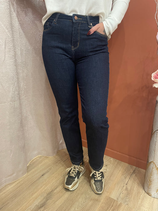 Jean straight