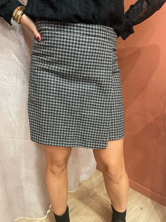 Jupe courte à carreaux