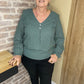 Blouse verte à boutons