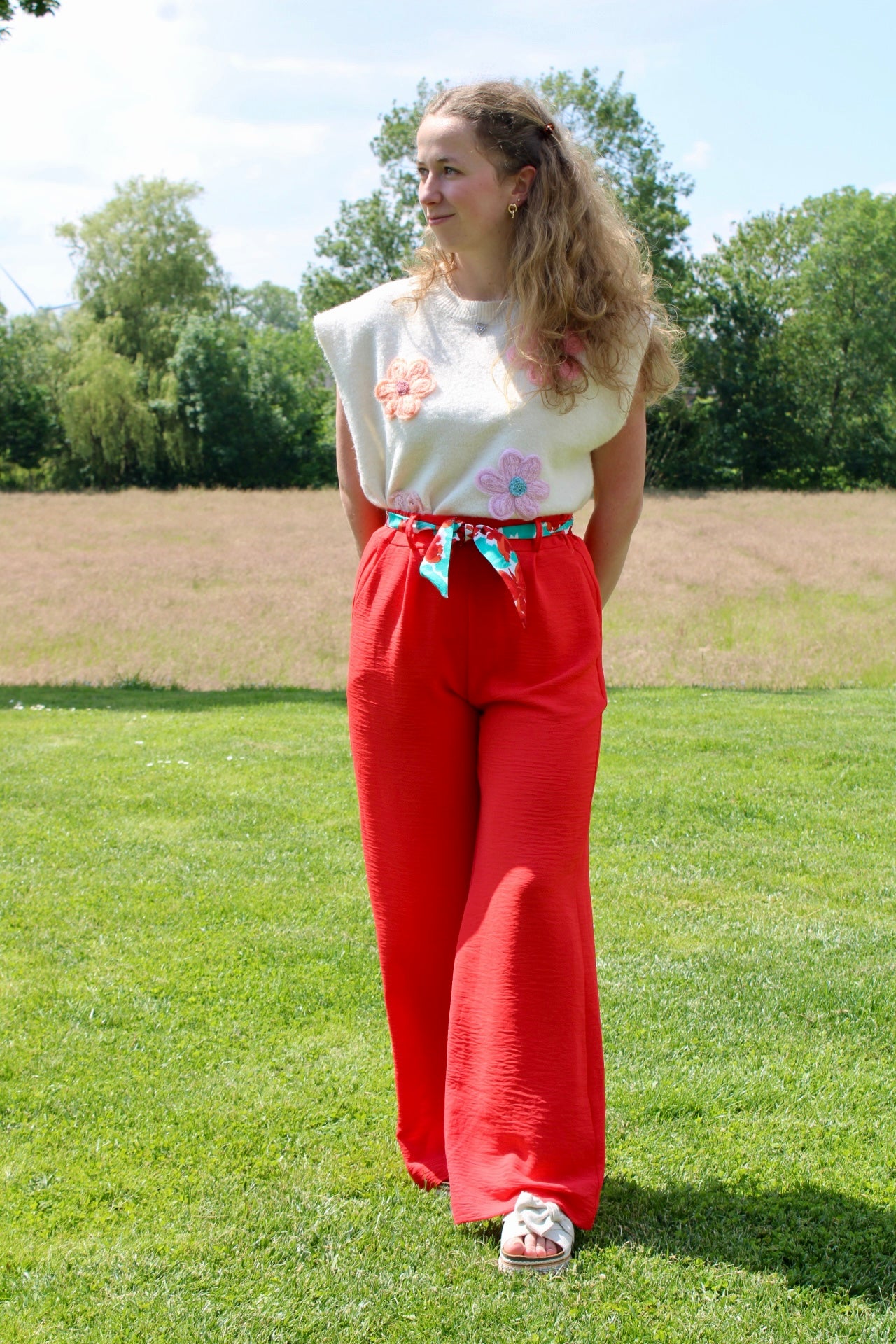 Pantalon fluide ceinturé rouge