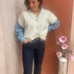 Gilet blanc aux manches en jean
