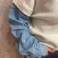 Gilet blanc aux manches en jean