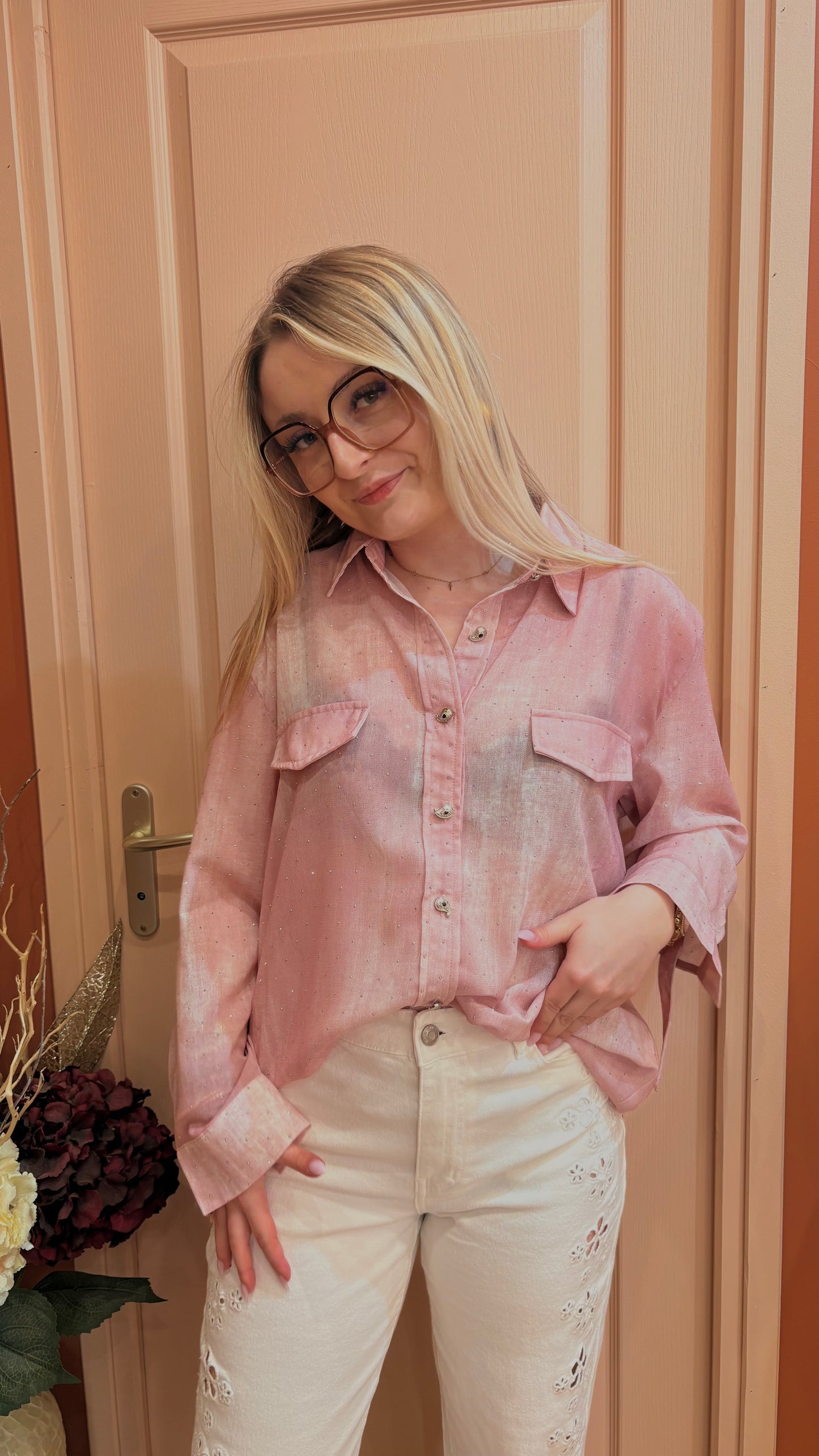 Chemise rose à strass