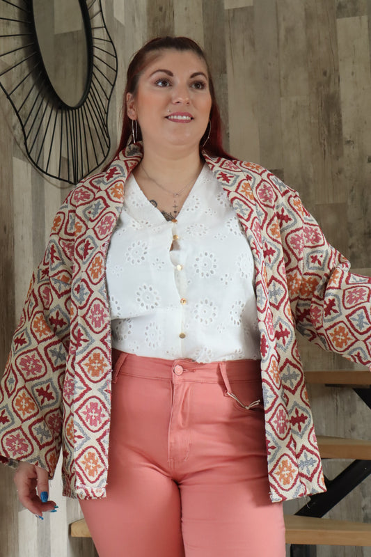 Veste courte à motifs